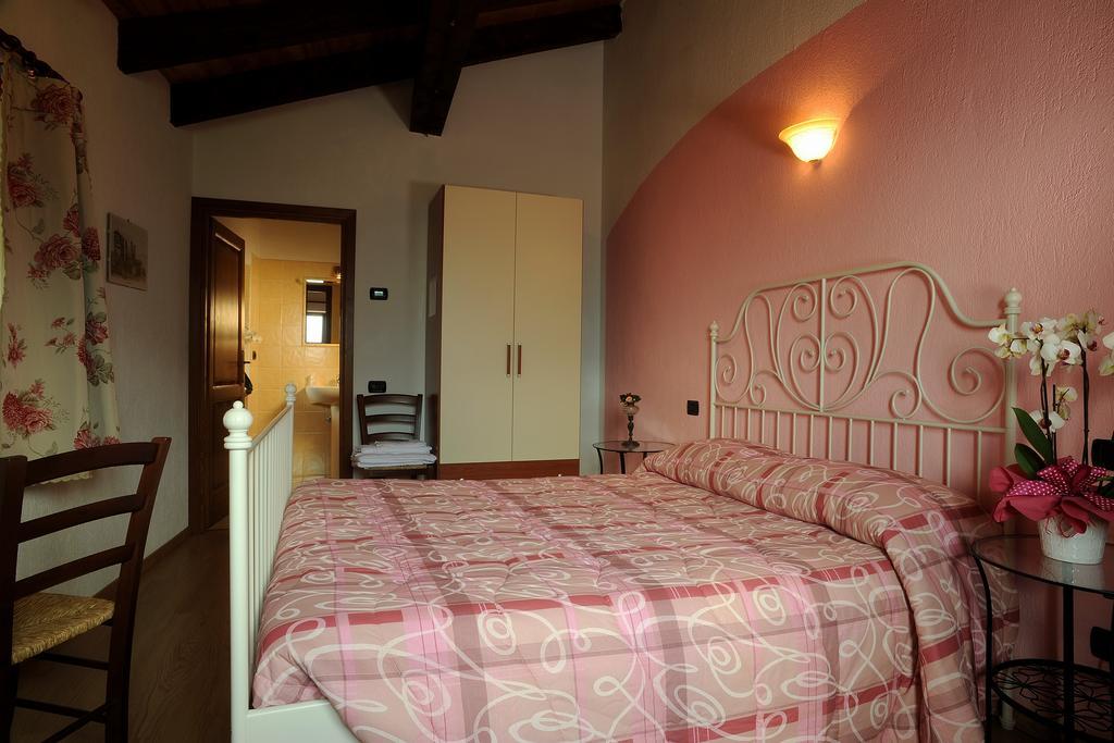 Maison Lombard Hotel Verrayes Bilik gambar