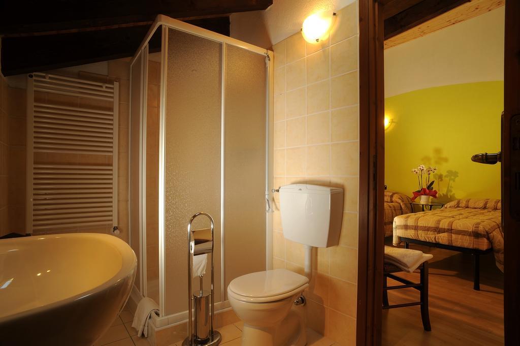 Maison Lombard Hotel Verrayes Bilik gambar