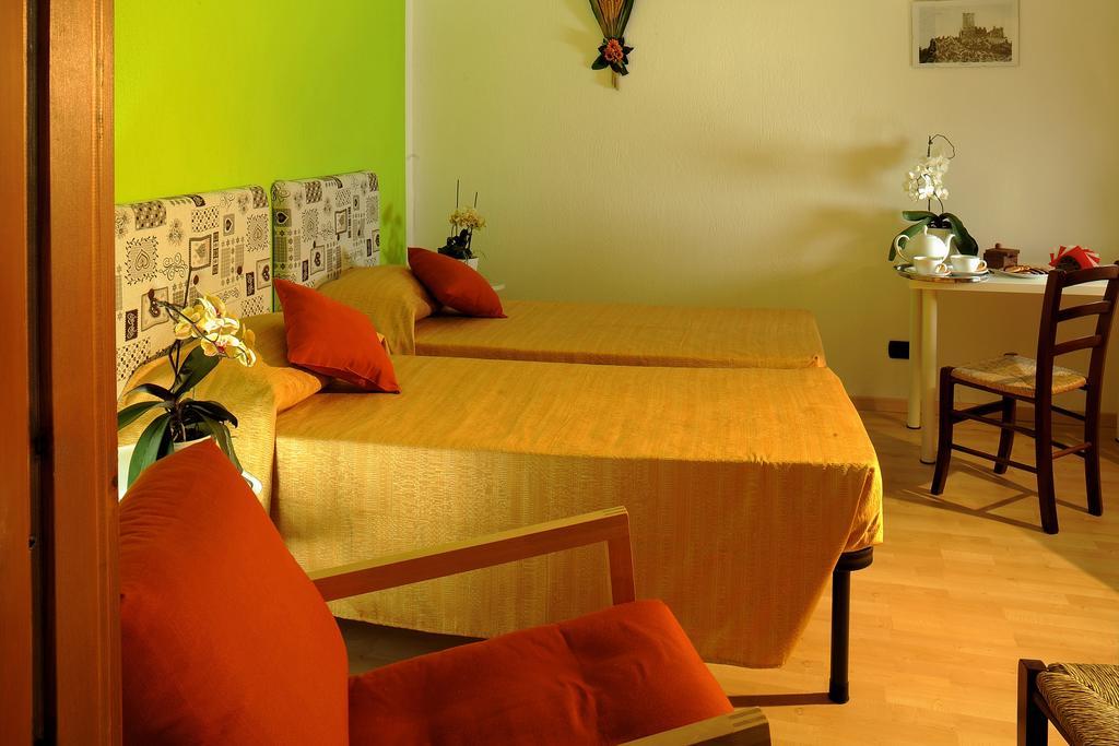 Maison Lombard Hotel Verrayes Bilik gambar