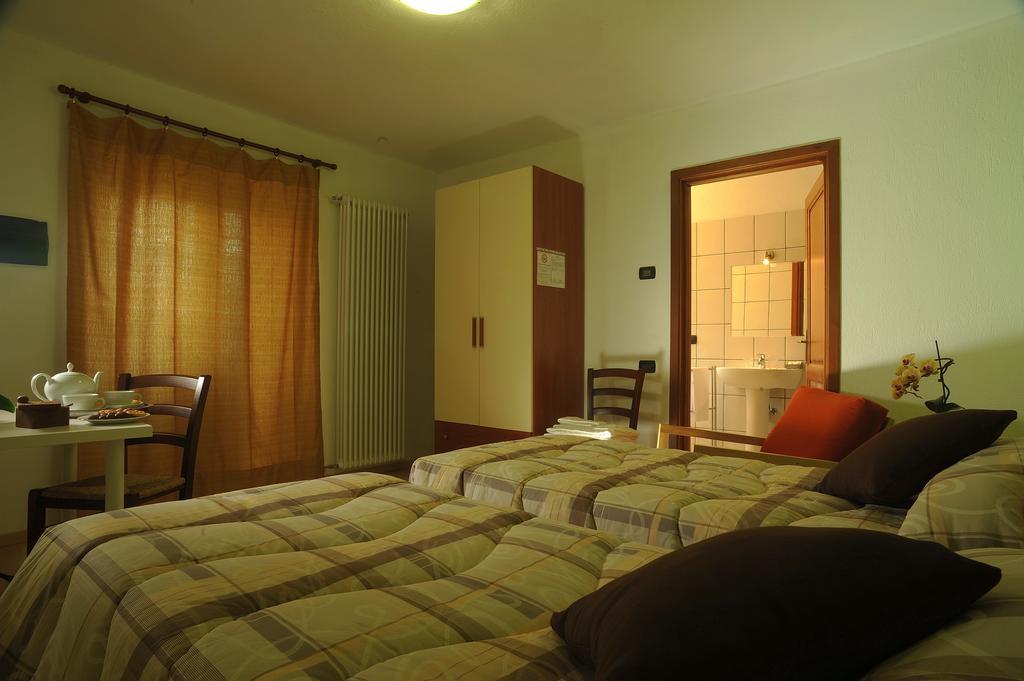 Maison Lombard Hotel Verrayes Bilik gambar